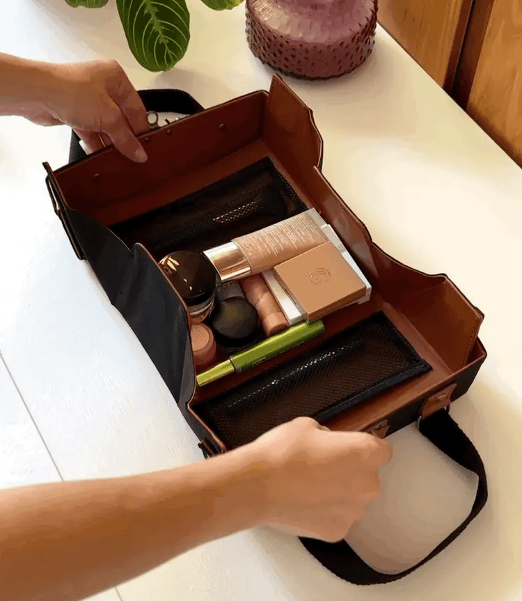 👜✨ SplayTray™ (Medium) – The Bag That Opens Into Your Life